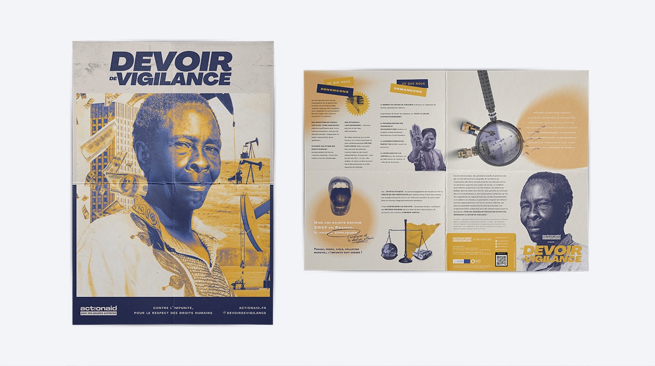Image du poster de la brochure déployés sur un fond clair. Le poster de gauche, face recto, montre en grand titre 'DEVOIR DE VIGILANCE' avec une image monochromatique d'une femme souriante devant d'un côté un paysage urbain avec des immeubles et des billets de banque volants, de l'autre des puits de pétrole. La brochure de droite, face verso, détaille le contenu informatif avec des titres, du texte, et des images de personnes et d'objets tels qu'une boussole et des balances de justice. Des éléments graphiques jaunes et bleus ponctuent la mise en page, et le logo d'ActionAid figure en bas à gauche.